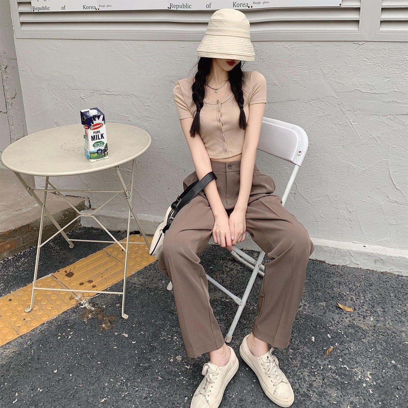Crop top T-Shirt and Pants Set