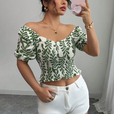 Women's Short Shirt Smocking Slim Top