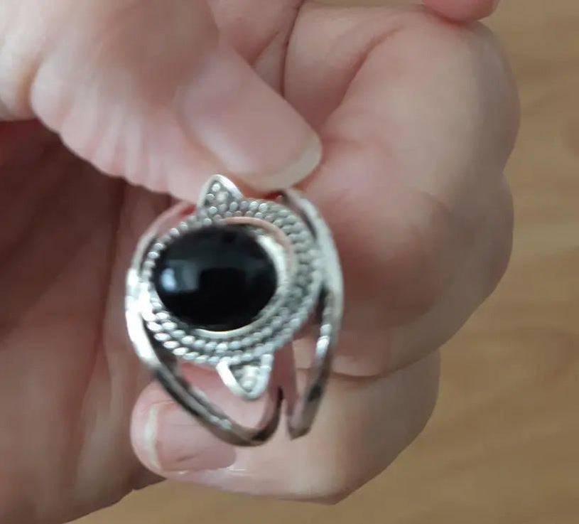 Oval Fashion Simple Personalized Stone Ring