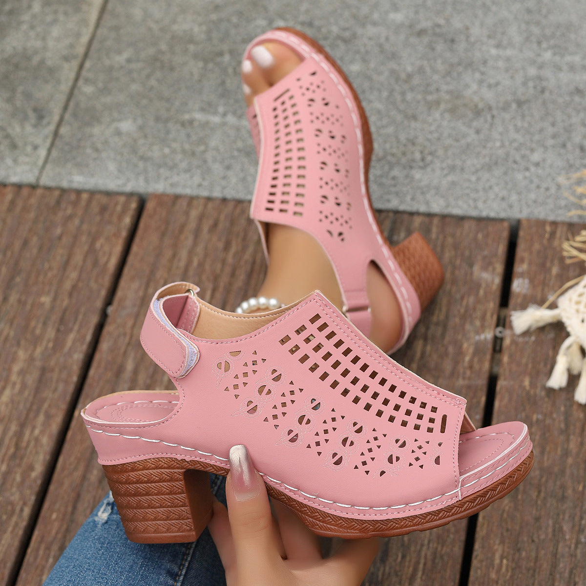 New Retro Open Toe Hollow Peep Toe Sandals