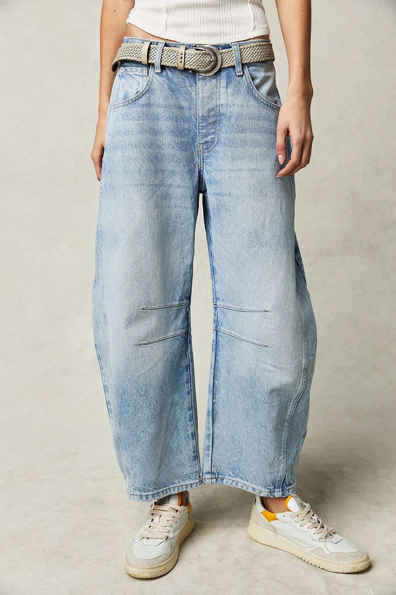 High Stretch Mid-Rise Barrel Jeans Fashion Wide Leg Shape Women Casual
