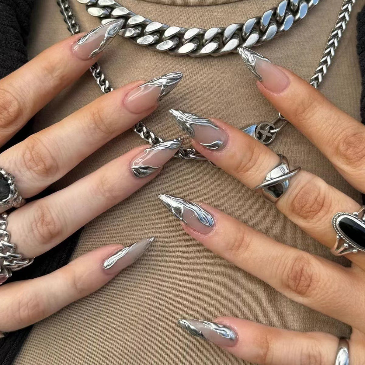3D Three-dimensional Rhinestone Relief Fake Nails (30 styles) (x24)