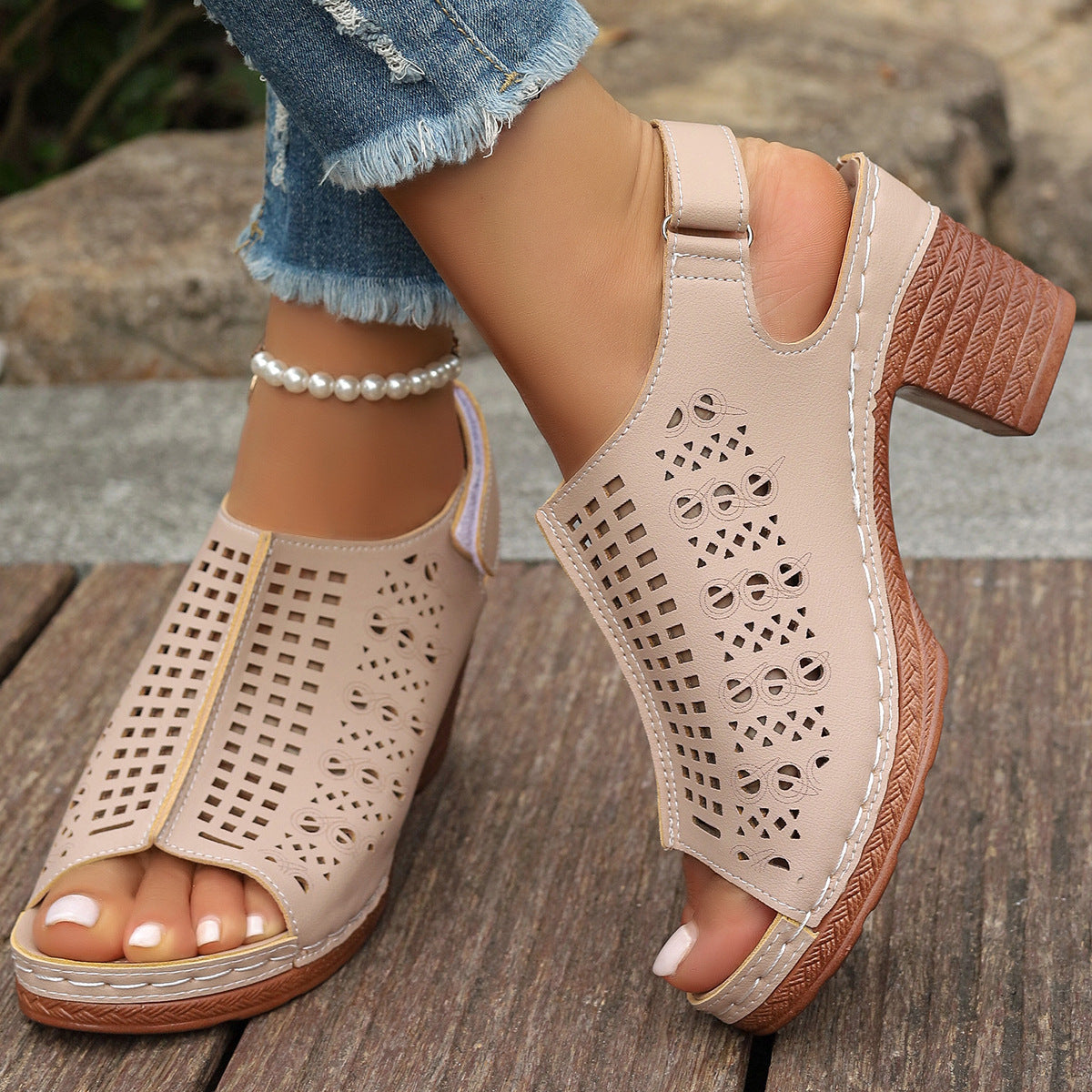 New Retro Open Toe Hollow Peep Toe Sandals