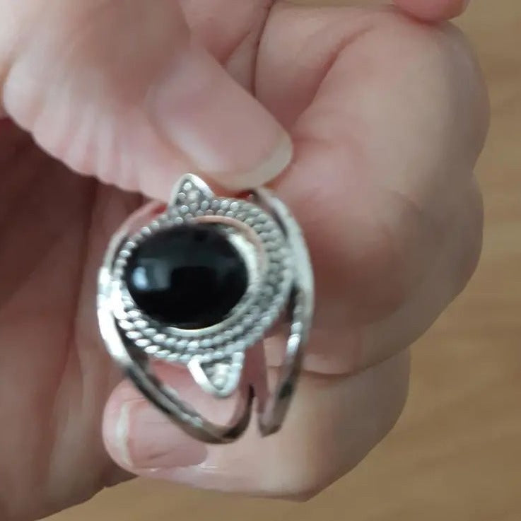 Oval Fashion Simple Personalized Stone Ring