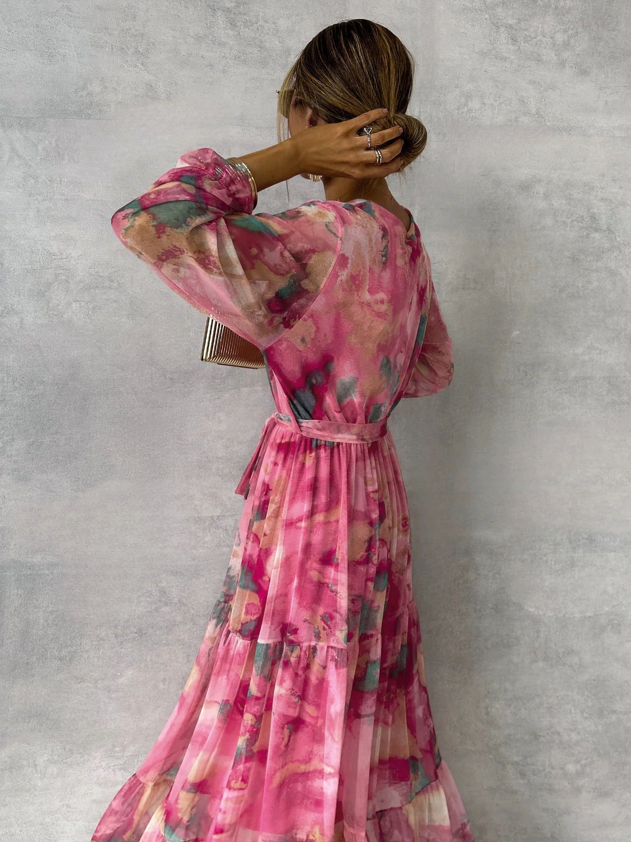 Long-sleeved Floral Print Dress Elegant V-neck Pleated High-waisted Maxi Dresses